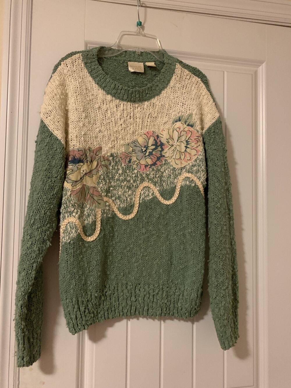 Needles & Yarn womens acryrlic 1980s vintage sweater green floral pearls MED